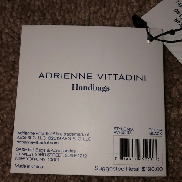 👜ADRIENNE VITTADINI👜TRAPUNTO LATCH SATCHEL👜 - Picture 8 of 8